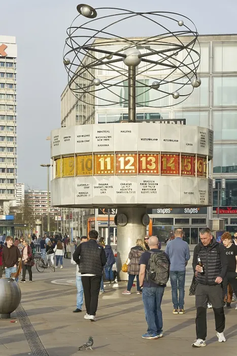 Gerahmter Druck : Weltzeituhr in Berlin-Mitte Gerahmter Druck : Weltzeituhr in Berlin-Mitte