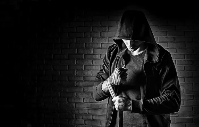 Gerahmter Druck : Jünger Boxer vor dem Kampf. Gerahmter Druck : Jünger Boxer vor dem Kampf.