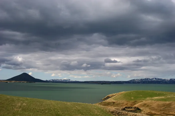 Gerahmter Druck : Myvatn. Wolkenlandschaft bei Myvatn; Wolken über Myvatn Gerahmter Druck : Myvatn. Wolkenlandschaft bei Myvatn; Wolken über Myvatn