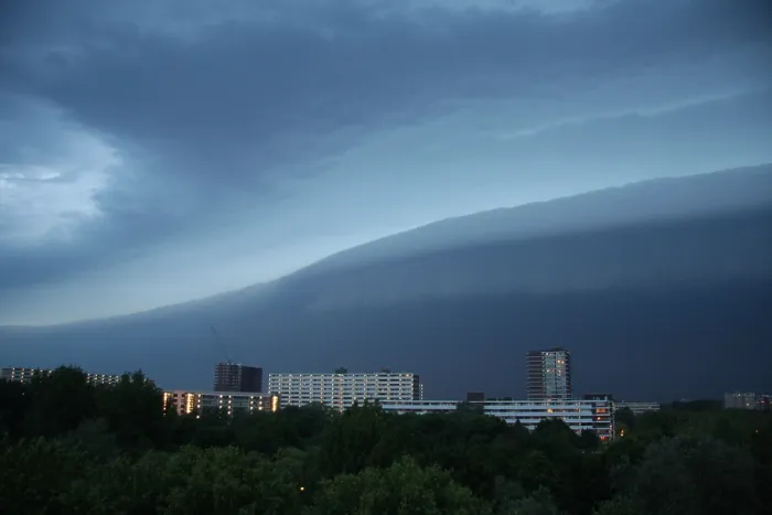 Gerahmter Druck : Regenwolken Gerahmter Druck : Regenwolken