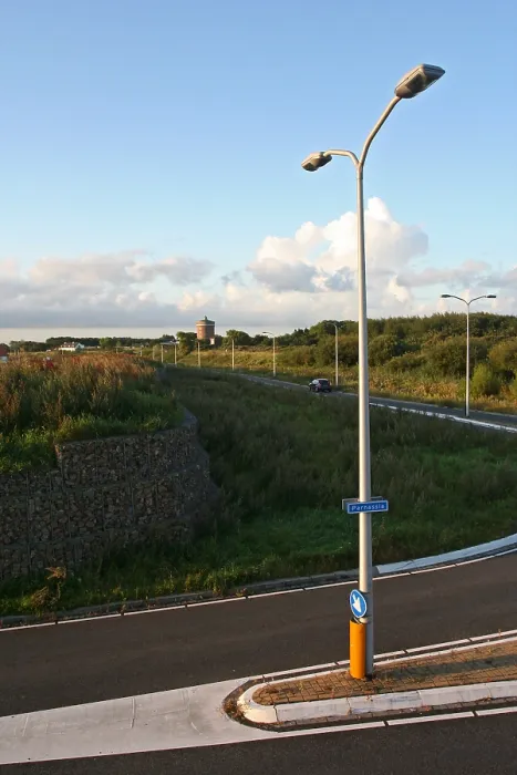 Gerahmter Druck : Agami-Bild von Weg, Straße Nieuwe ontsluitingsweg langs de duinen; Neue Straße in der Nähe des Naturschutzgebiets Gerahmter Druck : Agami-Bild von Weg, Straße Nieuwe ontsluitingsweg langs de duinen; Neue Straße in der Nähe des Naturschutzgebiets
