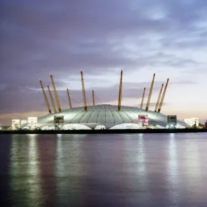 Drucke von Millennium-Projekt Architektur in England – Historische und moderne Gebäude: Millennium-Projekte – Moderne Architektur und Wahrzeichen