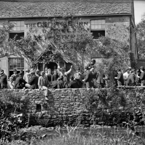 Drucke von England damals und heute – Historischer Wandel im Laufe der Zeit: In die Kneipe gehen