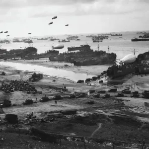 D-Day Supplies Pour Ashore Print, June 6th, 1944 D-Day Supplies Pour Ashore Print, June 6th, 1944