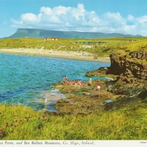 La Playa, Rosas Punto y Monte de Ben Bulben en el Condado de Co Sligo La Playa, Rosas Punto y Monte de Ben Bulben en el Condado de Co Sligo