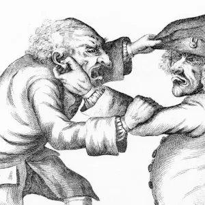 Hombres ancianos peleando Hombres ancianos peleando