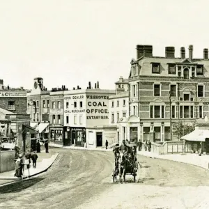 Blackheath Village Print: South Facing View