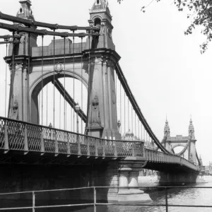 Hammersmith Bridge Print, 1887 London Hammersmith Bridge Print, 1887 London