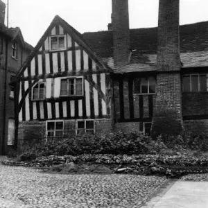 Fine Old Half-Timbered Building Print, Mid 14th Century Fine Old Half-Timbered Building Print, Mid 14th Century