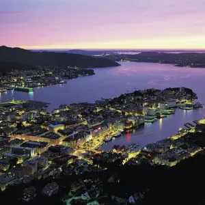 Bergen, Norway in Print: A Photographic Perspective Bergen, Norway in Print: A Photographic Perspective