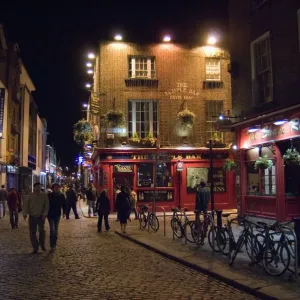The Temple Bar pub Print, Dublin, Ireland The Temple Bar pub Print, Dublin, Ireland