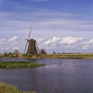 Windmill at Kinderdijk Print, UNESCO World Heritage Site Windmill at Kinderdijk Print, UNESCO World Heritage Site