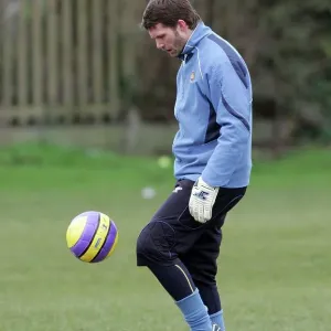Walker Training Football Print - 2006-07 West Ham United Goalkeeper Walker Training Football Print - 2006-07 West Ham United Goalkeeper