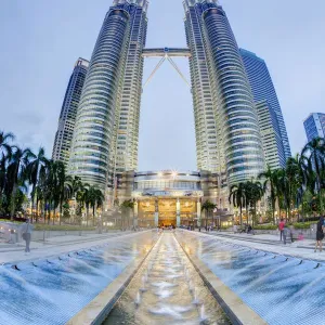 Low Angle View Print of Petronas Twin Towers, Kuala Lumpur Low Angle View Print of Petronas Twin Towers, Kuala Lumpur