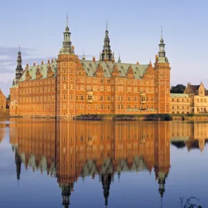 Schloss Frederiksborg Print, a photograph of the Danish castle Schloss Frederiksborg Print, a photograph of the Danish castle