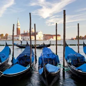 Vew to San Giorgio Maggiore, Venice Italy Print Vew to San Giorgio Maggiore, Venice Italy Print
