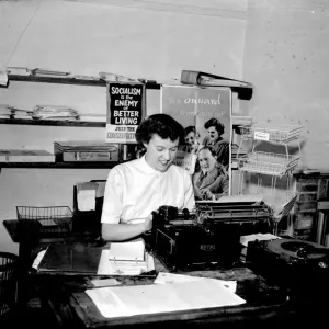 Segretario al lavoro, c1962. Segretario al lavoro, c1962.