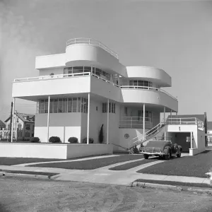 Art Deco Beach House Print circa 1930s Art Deco Beach House Print circa 1930s