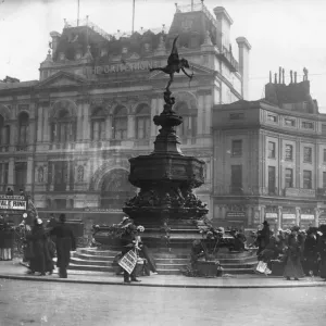 Piccadilly Circus Print, February 1911 Piccadilly Circus Print, February 1911