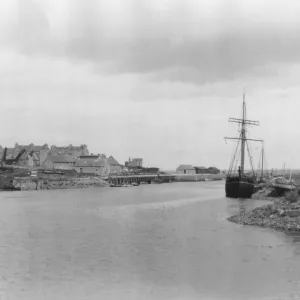 Thurso Harbour Print, Scotland circa 1900 Thurso Harbour Print, Scotland circa 1900