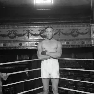 Boxeador conocido. Charlie Smith de Deptford. 1 de marzo de 1929 Boxeador conocido. Charlie Smith de Deptford. 1 de marzo de 1929