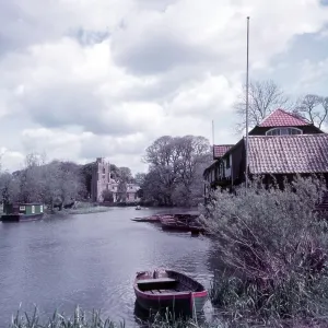Print of The River Great Ouse at Hemingford Grey Print of The River Great Ouse at Hemingford Grey