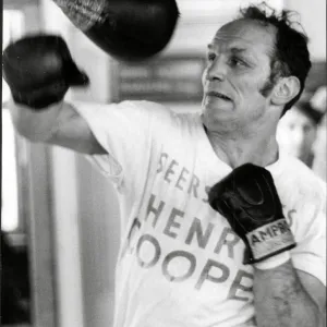 Boxer Henry Cooper in Training Print 1970 Boxer Henry Cooper in Training Print 1970