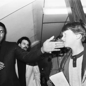 Muhammad Ali at Nuneaton Print, 7th May 1984 Muhammad Ali at Nuneaton Print, 7th May 1984