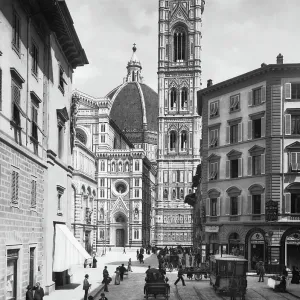 Via de Pecori and Piazza del Duomo in Florence Via de Pecori and Piazza del Duomo in Florence