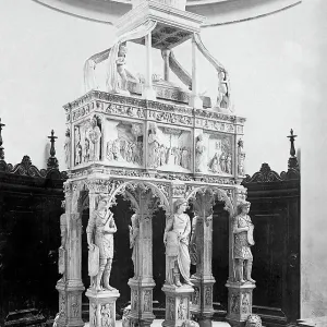 Monument to Giovanni Borromeo, originating from the suppressed church of Saint Francis the Great of Milan and conserved in the chapel of the villa-palace Borromeo at Bella Island, Novara Monument to Giovanni Borromeo, originating from the suppressed church of Saint Francis the Great of Milan and conserved in the chapel of the villa-palace Borromeo at Bella Island, Novara