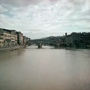 Der Arno in Florenz Der Arno in Florenz