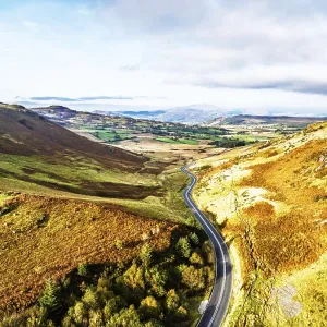 Colores de otoño sobre Mach Loop desde un dron.