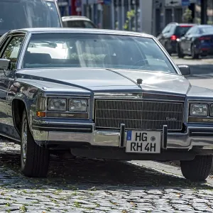 Oldtimer Cadillac Coupe DeVille Oldtimer Cadillac Coupe DeVille