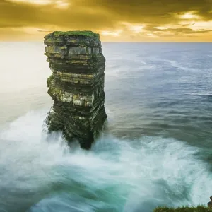 Piedra de mar Dun Briste Cabeza de Downpatrick Vía Atlántica Salvaje Irlanda Piedra de mar Dun Briste Cabeza de Downpatrick Vía Atlántica Salvaje Irlanda