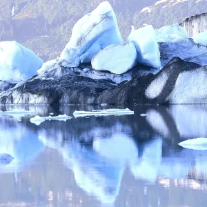 Icebergs Icebergs