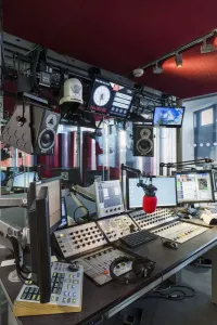 Das BBC-Radio-Sendestudio DP177551