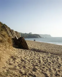Entdecken Sie Südwestengland: Küste, Landschaft und Reisen: Thurlston Sande K02 0328