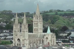 Victoriana Drucke: Tintagel-Kathedrale