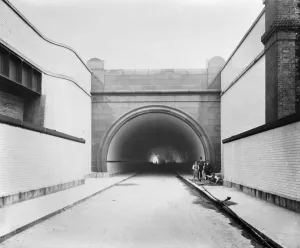 London Underground History Drucke: Building Rotherhithe Tunnel BB99_06817