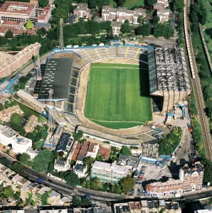 Drucke von Stamford Bridge Stadion, London. Luftaufnahme. Heim von FC Chelsea 1992 Verwandte Bilder Drucke: Stamford Bridge Stadion EAW614381