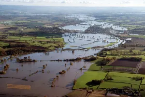 Drucke von Überschwemmung des Flusses Severn in Upton-upon-Severn, Worcestershire, 2019 Worcestershire Drucke: Upton-upon-Severn 33871/024