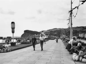 Reise- Und Tourismusbilder Von Der GWR-Werbeabteilung Drucke: Die Teignmouth Promenade, Devon, August 1950