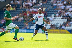 Sheffield Wednesday FC Drucke: Daniel Johnson's Thrilling Performance: Preston North End vs Sheffield Wednesday in SkyBet Championship at Deepdale