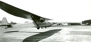 Luftfahrtjäger starten im Segelflugzeug