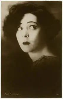 Famous Female Artists Drucke: Alla Nazimova
