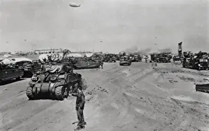 Second World War Photos Drucke: Allied Troops landing in Normandy; Second World War, 1944