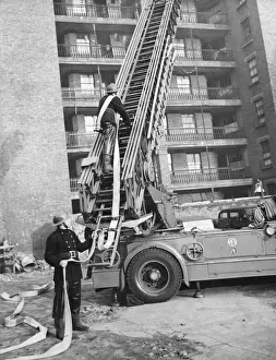 Feuerwehrleute Drucke: Amerikanische Feuerwehrleute im Londoner Kriegszeit während des Zweiten Weltkrieges