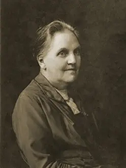 One Person Portrait Image Drucke: Anne Lorrain Smith