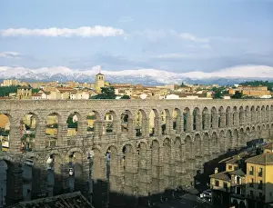 Drucke von Brücke in Segovia aus dem 1sten Jahrhundert Spanien Kastilien und León Segovia Romische Brückenbau Römischer Stil Frühes Reich Architektur Spanien Drucke: Brücke von Segovia im 1sten Jahrhundert, Spanien, Kastilien und León