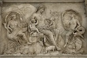 Ancient Italian Sculpture Drucke: Ara Pacis Augustae. Tellus panel